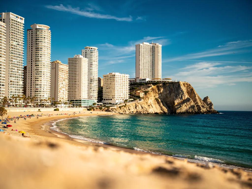 eSIM Benidorm - Achetez des données prépayées pour Benidorm, Espagne