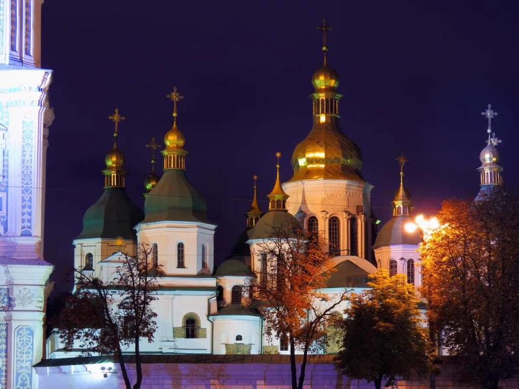 eSIM Lviv - Achetez des données prépayées pour Lviv, Ukraine
