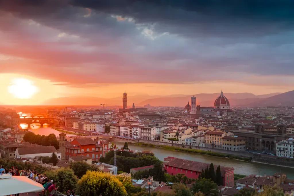 eSIM Florence - Achetez des données prépayées pour Florence, Italie