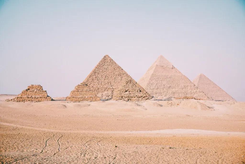 eSIM Louxor - Achetez des données prépayées pour Louxor, Égypte